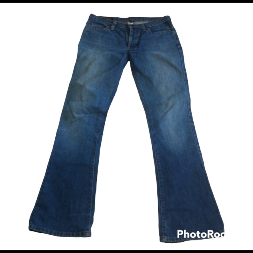Abercrombie & Fitch Mid-Rise Booth Cut Jeans